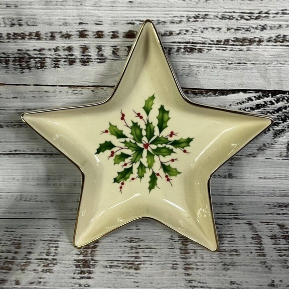 Lenox Holiday Dimension Collection Star Candy Dish Christmas Holly Berries - Picture 3 of 12